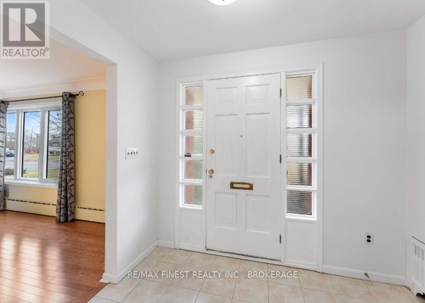 14 MACHAR PLACE