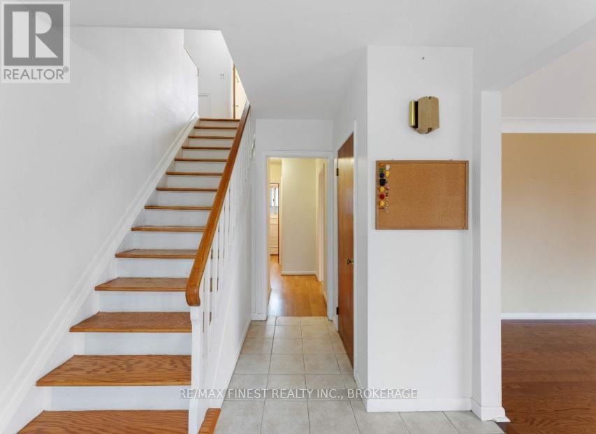 14 MACHAR PLACE