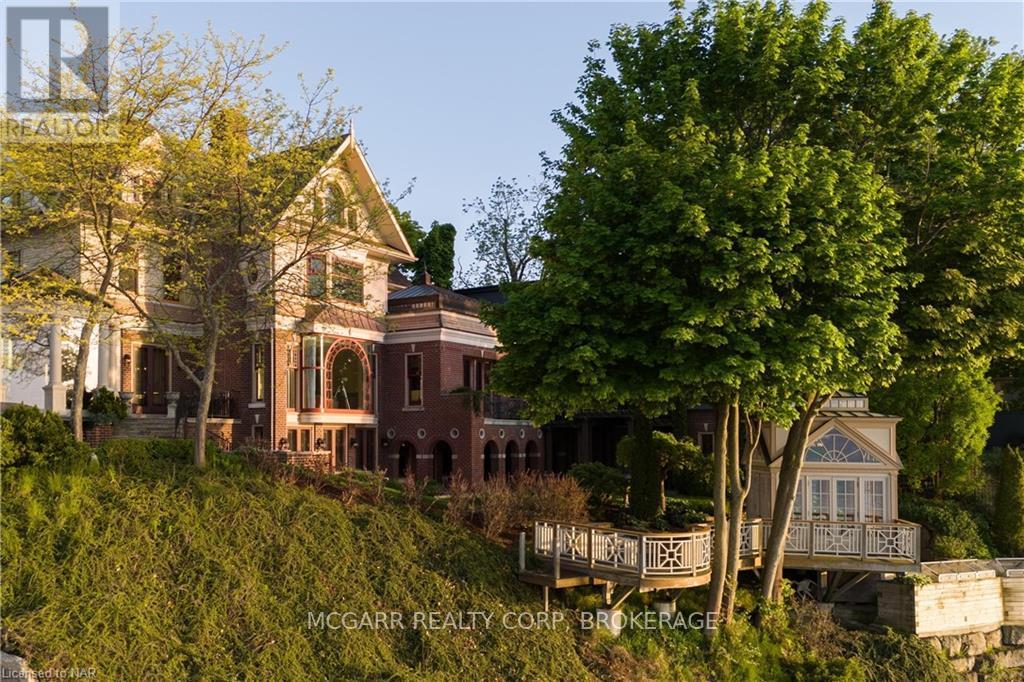 22 BAYVIEW DRIVE