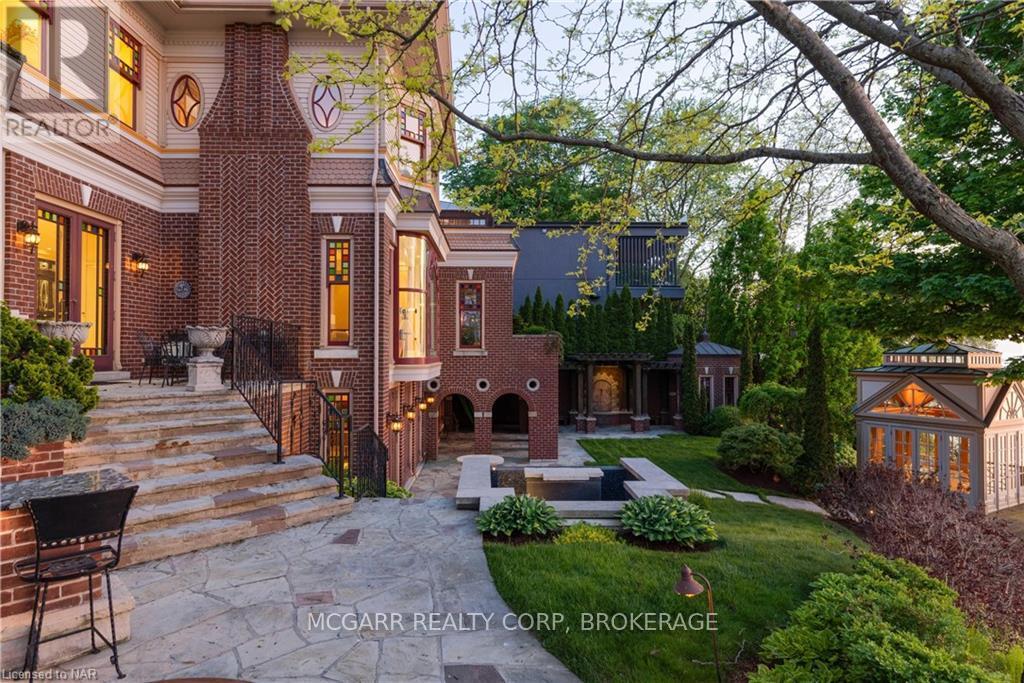 22 BAYVIEW DRIVE