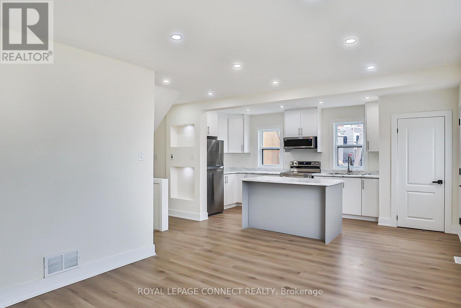 761 GUELPH STREET