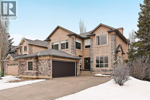 1560 Strathcona Drive SW Calgary AB T3H4R8
