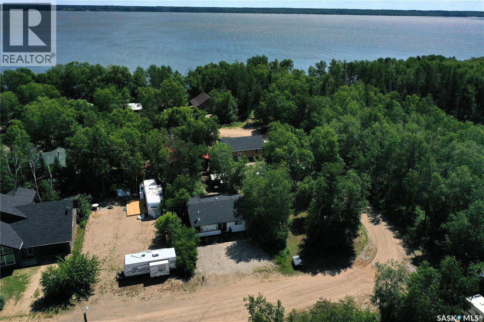 Photo 1 of 22 — 217 Birch DRIVE, Tobin Lake, SK S0J3B0