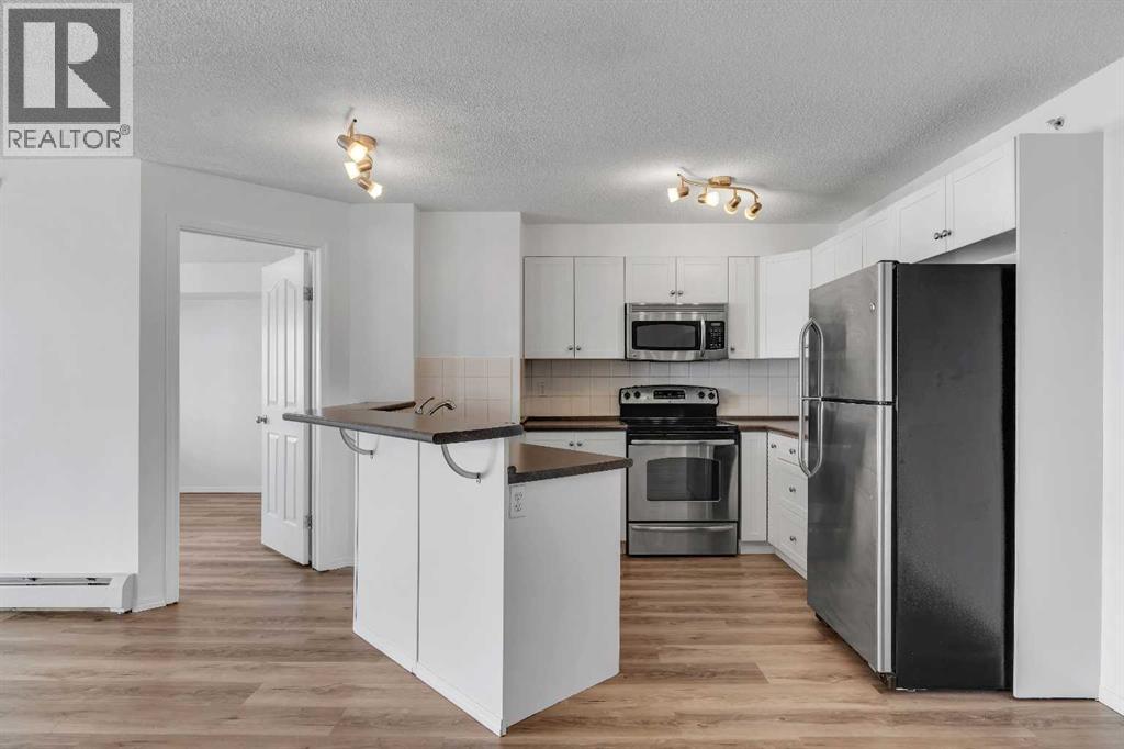 4406, 60 Panatella Street NW