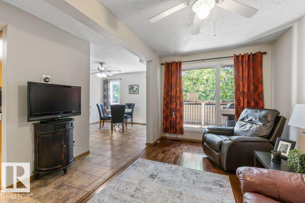 86 LORELEI CL NW