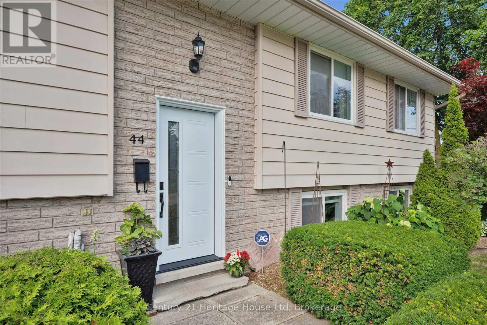 44 INVERNESS DRIVE