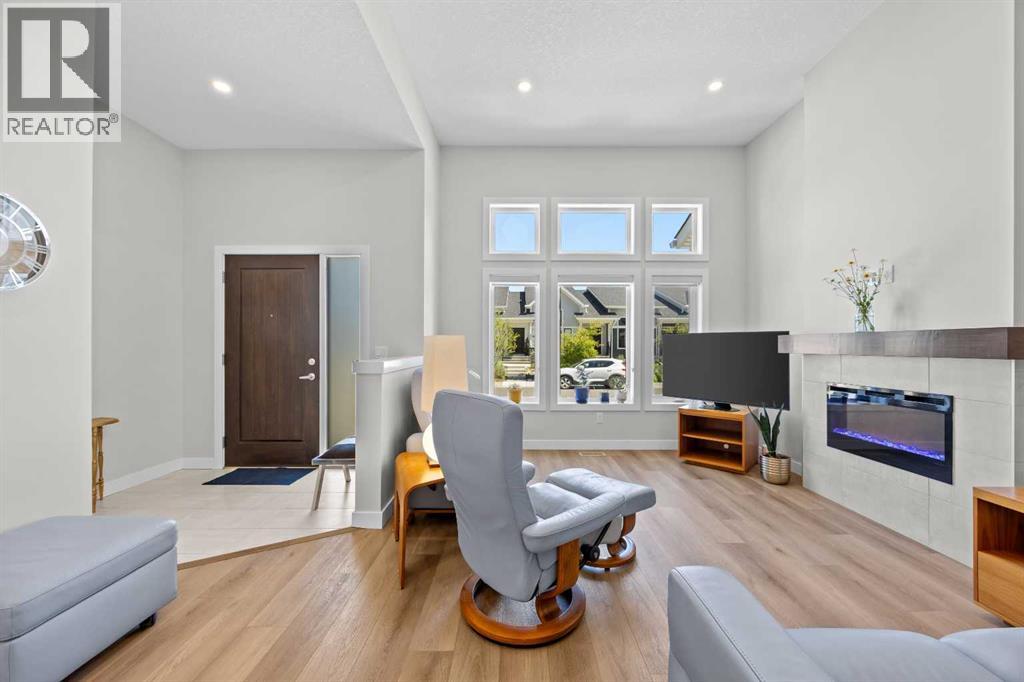 54 Iris Crescent