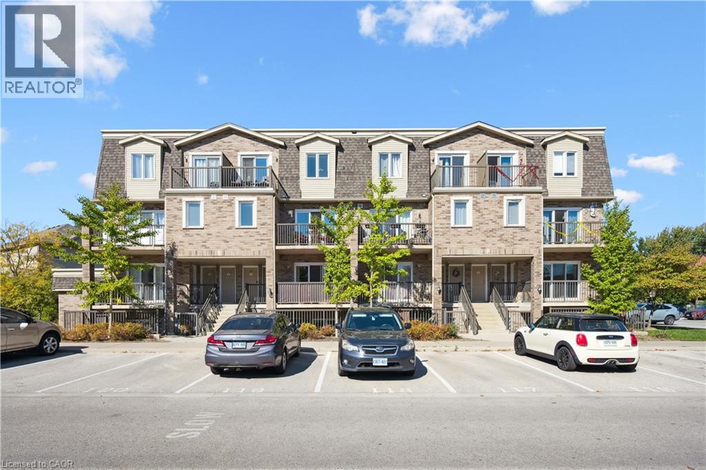 35 MOUNTFORD Drive Unit# 22