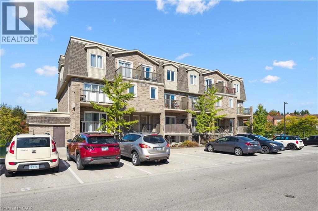 35 MOUNTFORD Drive Unit# 22