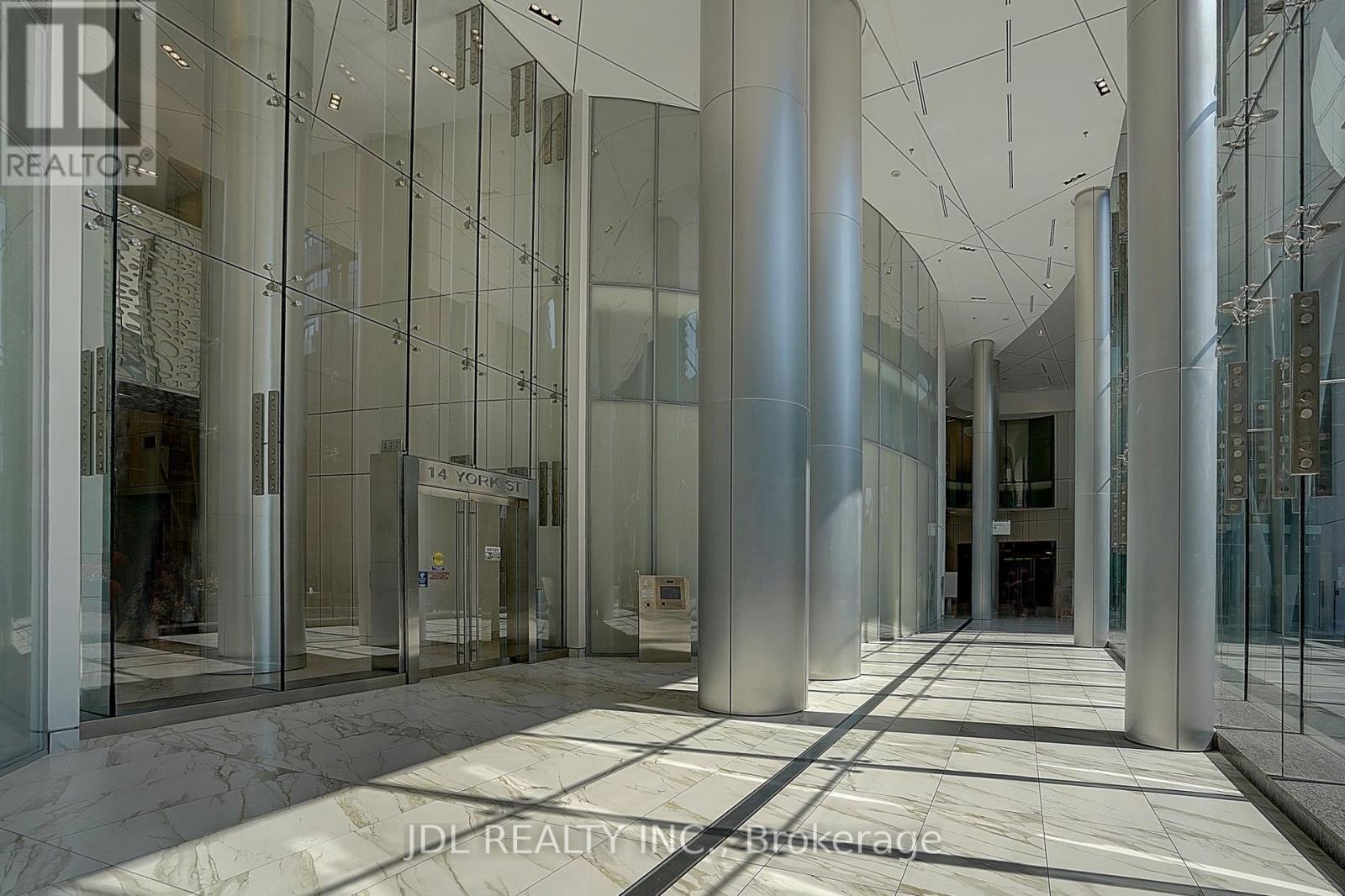 2012 - 14 YORK STREET