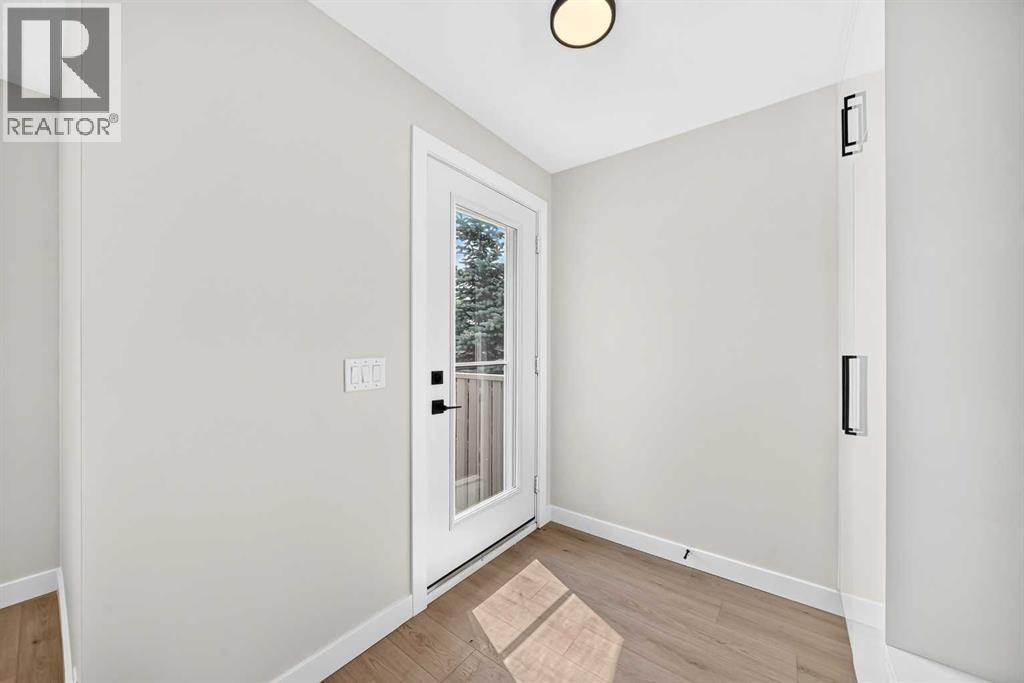 4 Abingdon Court NE