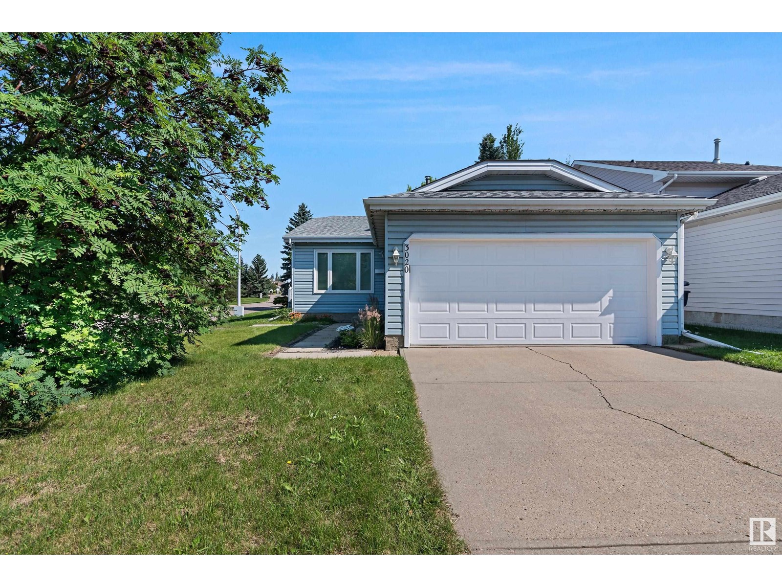 3020 43 AV NW