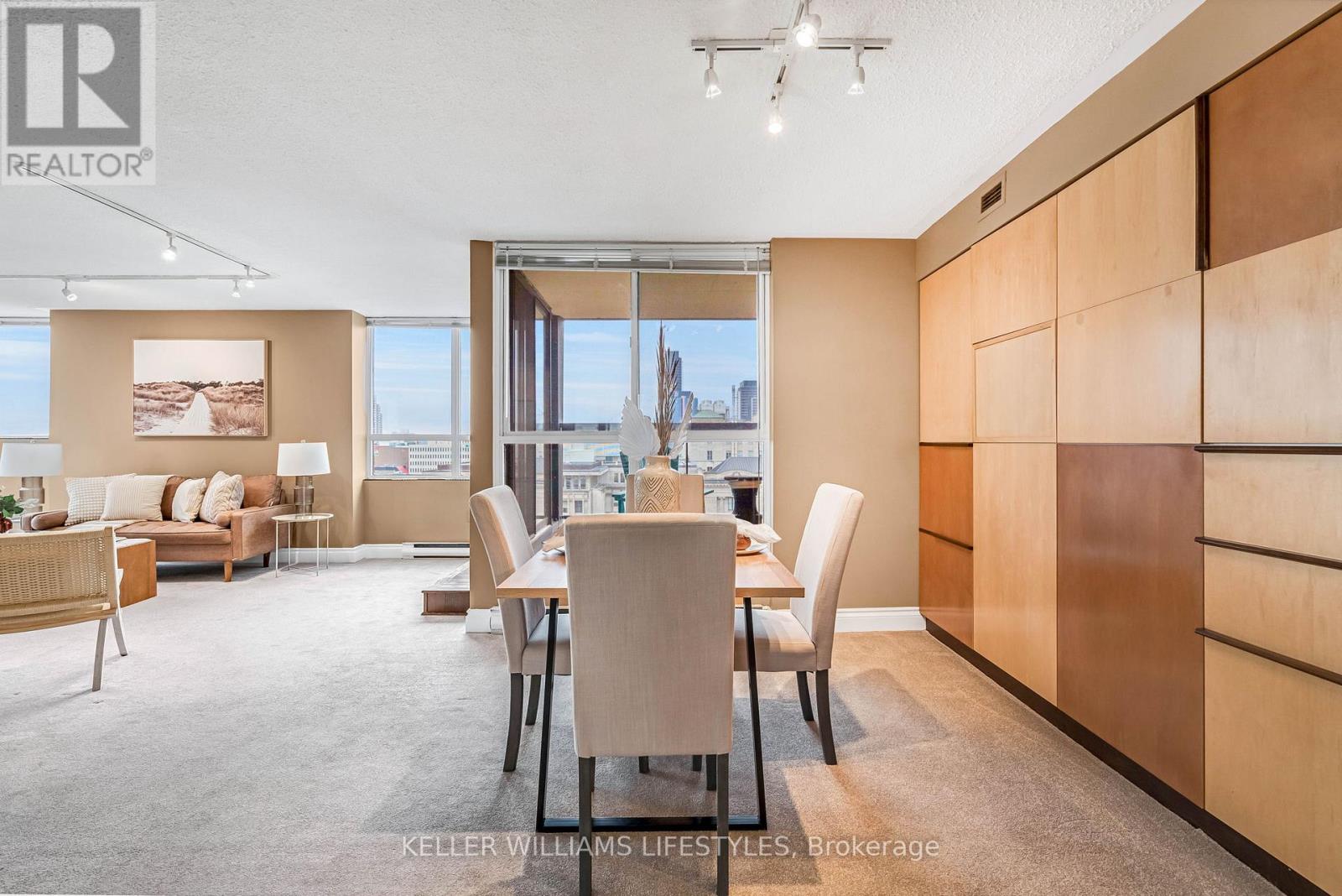 1101 - 7 PICTON STREET