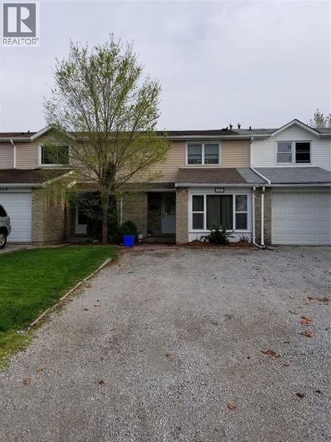 317 SOMERSET CRESCENT Sarnia ON N7S4E8
