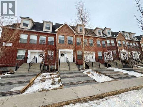 13, 43 Springborough Boulevard SW Calgary AB T3H5V8