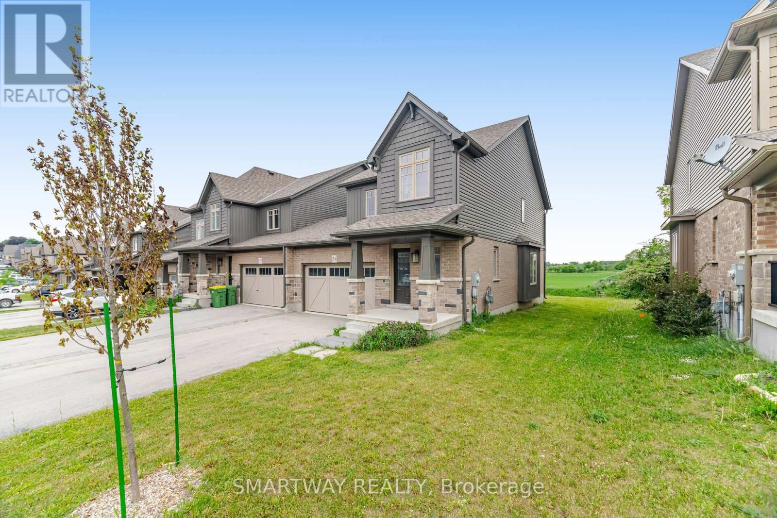 154 STONEBROOK WAY