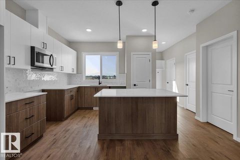 21 FICUS WY Fort Saskatchewan AB T8L0Z6