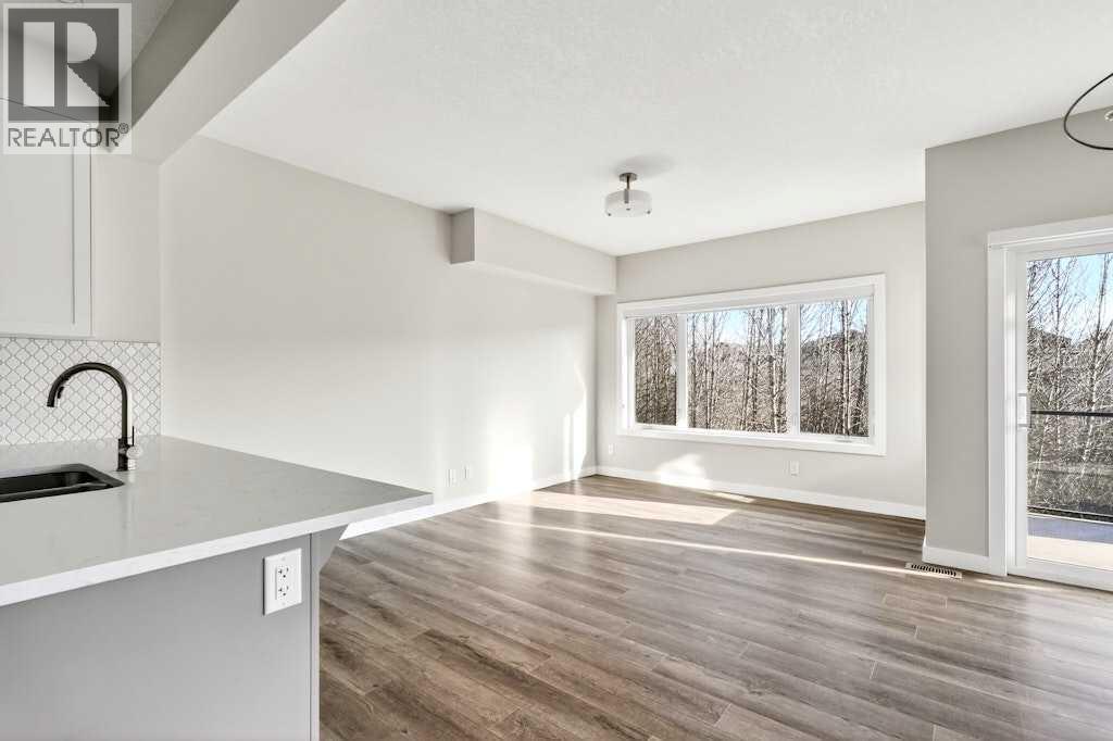 168 Crestridge Common SW