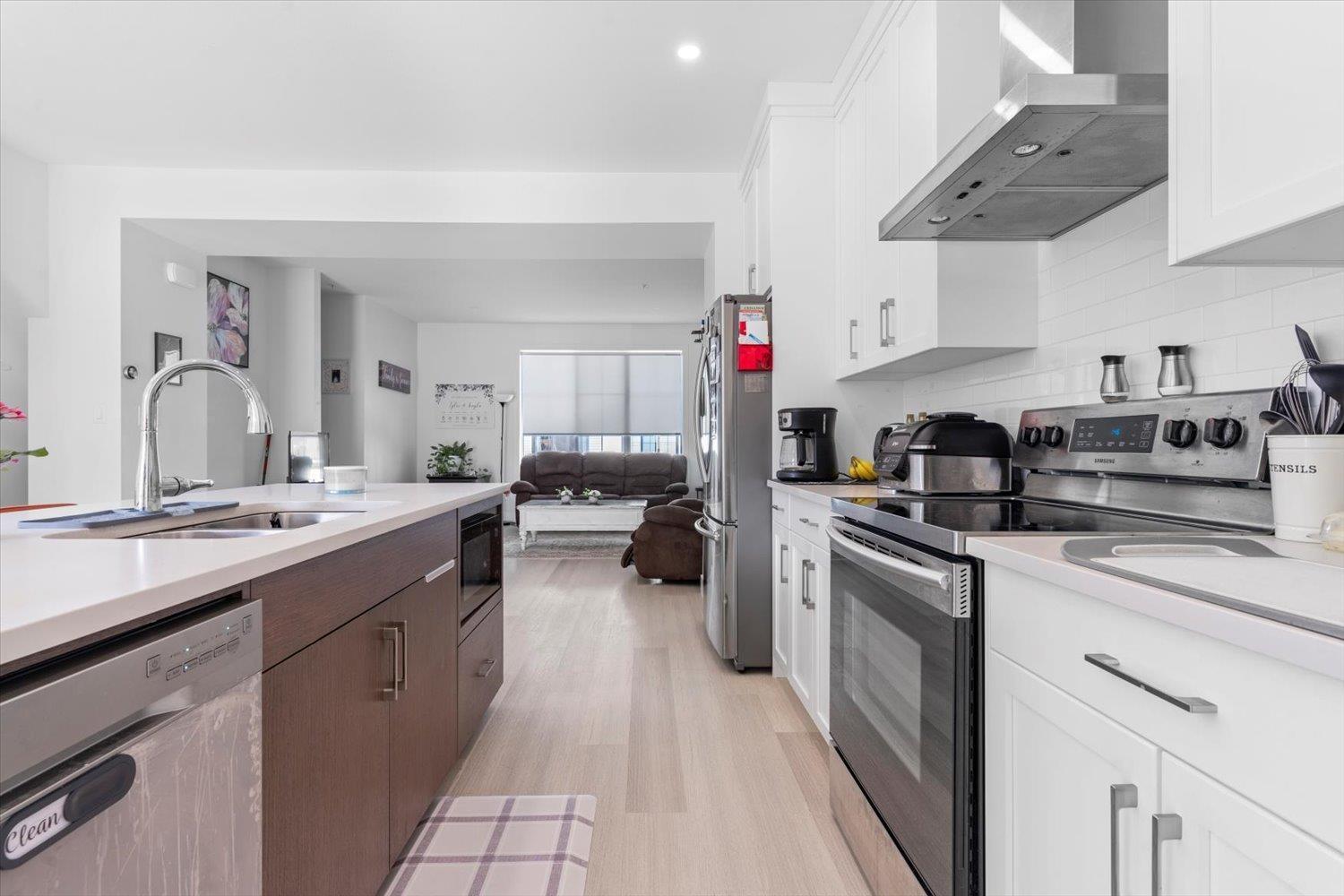 15 5480 PEBBLE LANE|Sardis South