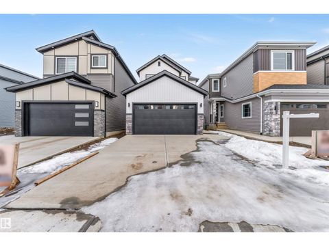 123 28 ST SW Edmonton AB T6X3E3