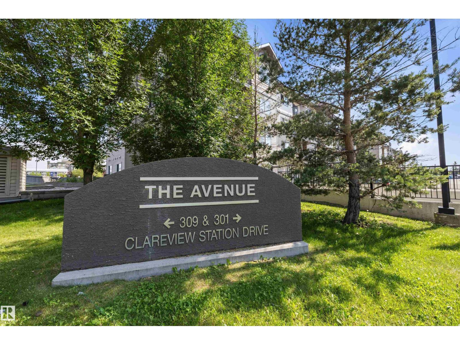 #143 301 CLAREVIEW STATION DR NW