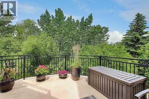 5206, 400 Eau Claire Avenue SW Calgary AB T2P4X2