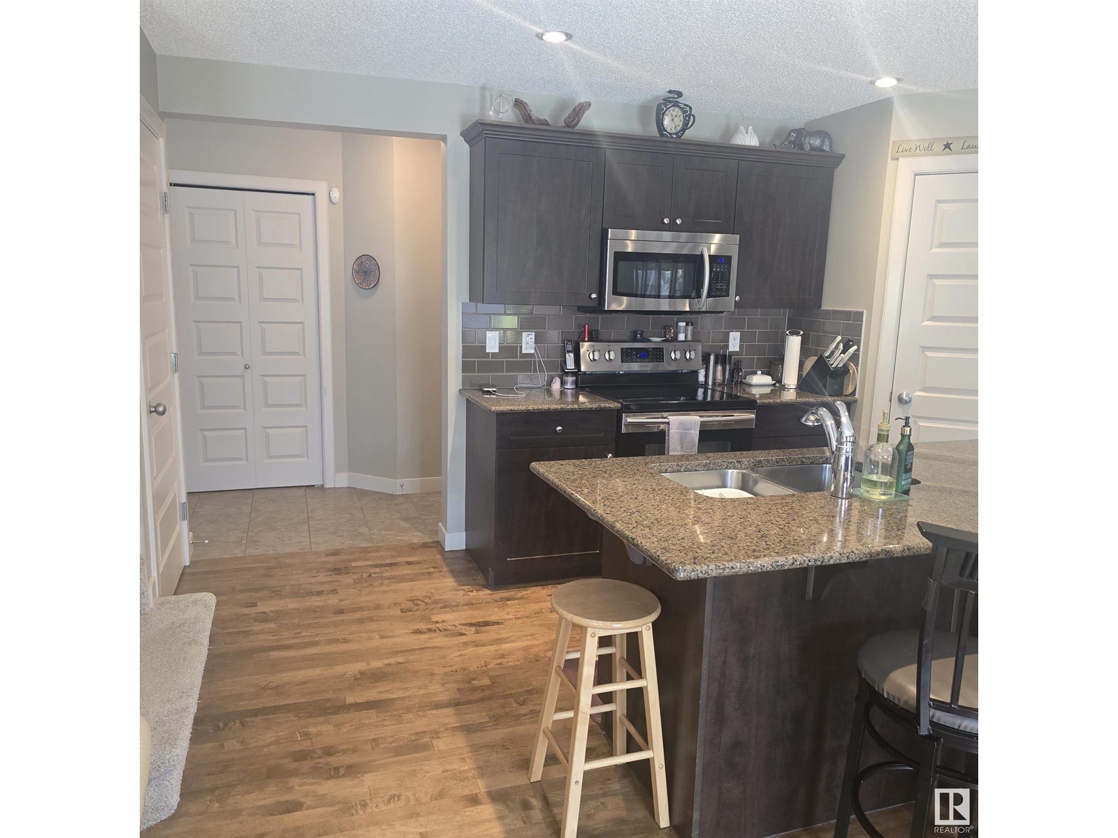 1707 CUNNINGHAM WY SW