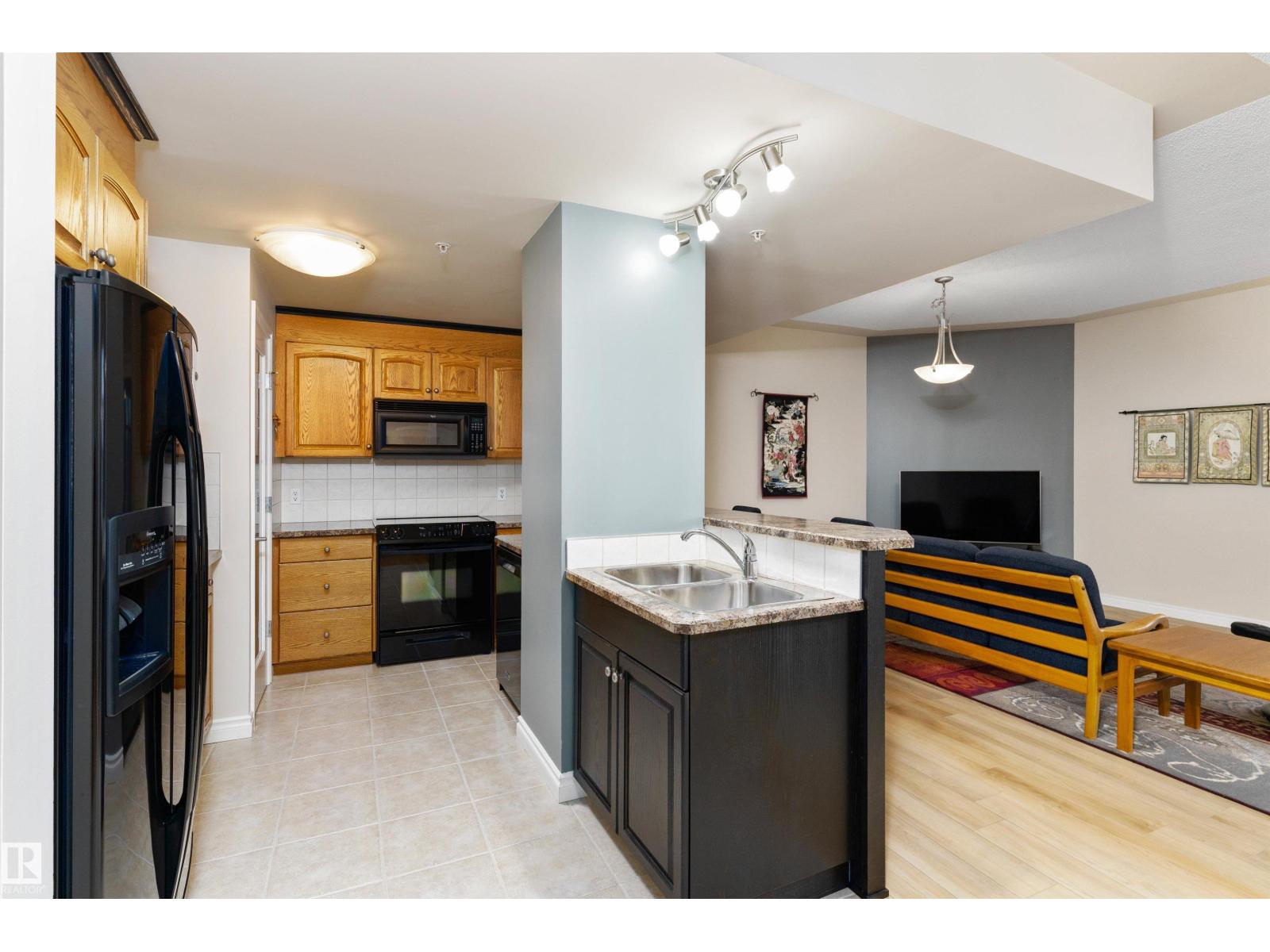 #408 9020 JASPER AV NW