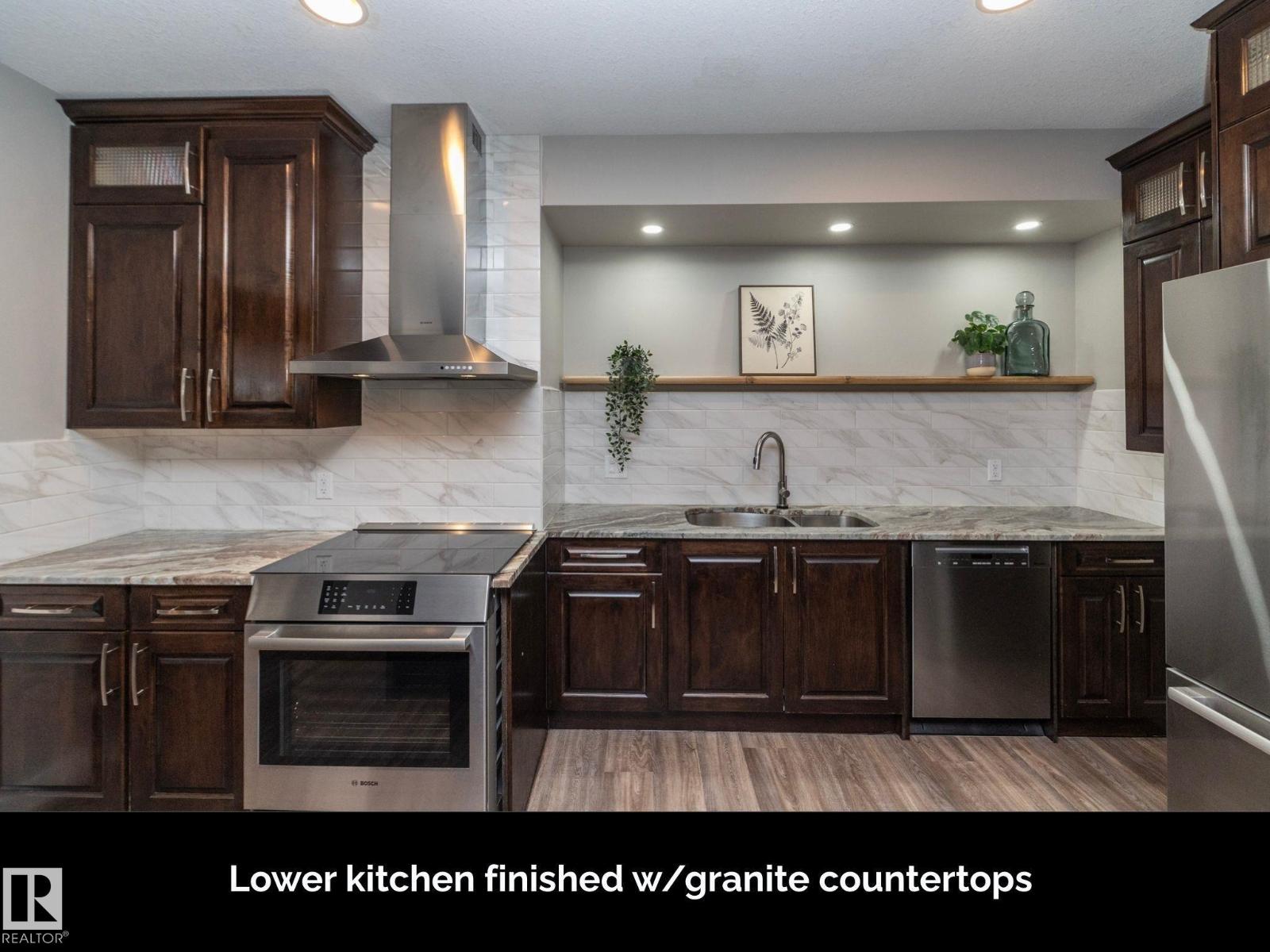 251 RAVINE DR