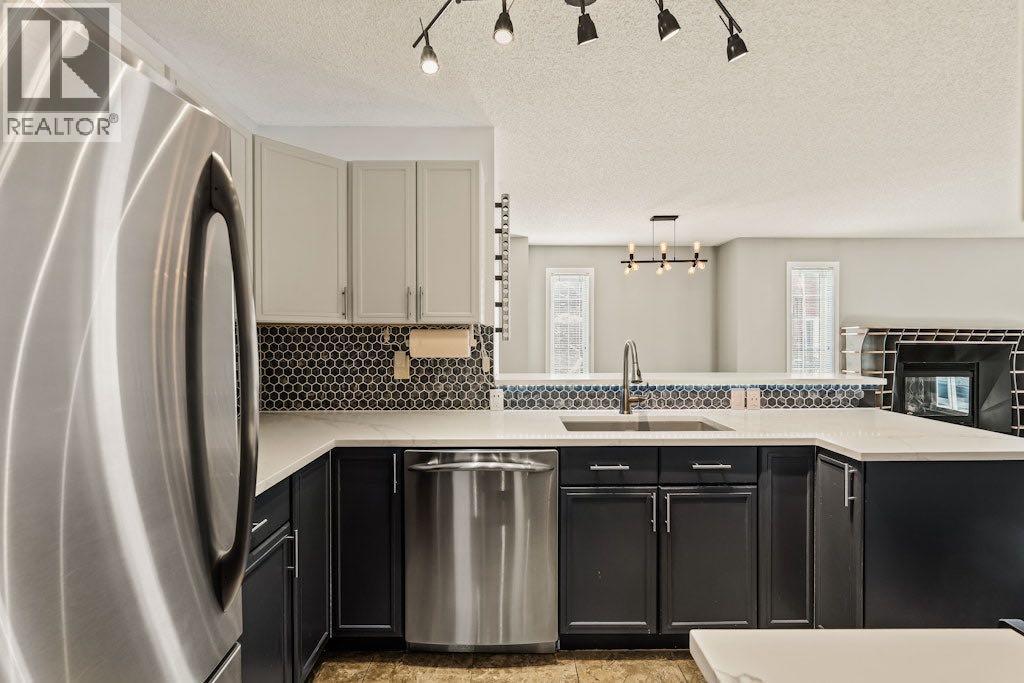 22, 914 20 Street SE