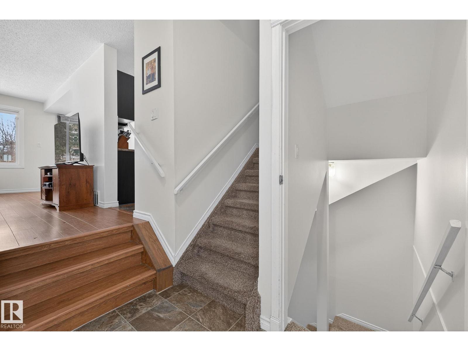 207 CALLINGWOOD PL NW