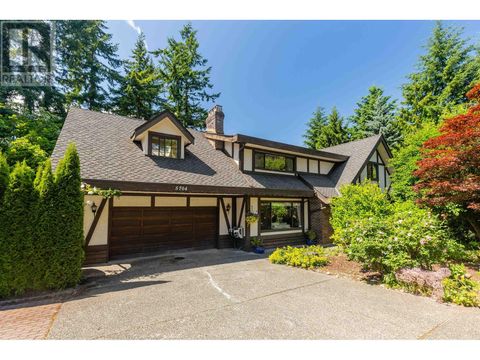 5704 WESTPORT ROAD West Vancouver BC V7W1V4