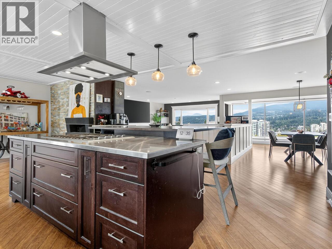 1052 CORONA CRESCENT