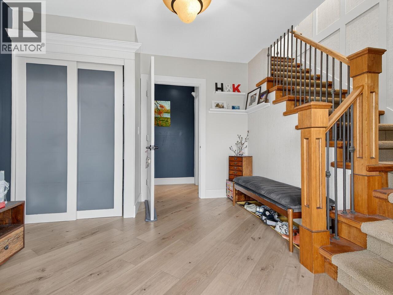 1052 CORONA CRESCENT