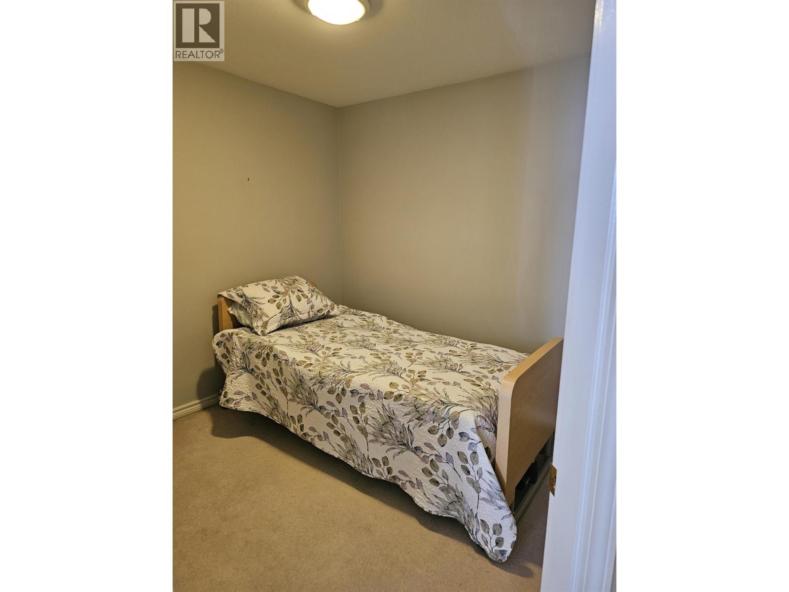 206 1150 LYNN VALLEY ROAD