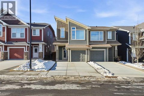 71 Sage Bluff Heights NW Calgary AB T3R1T3