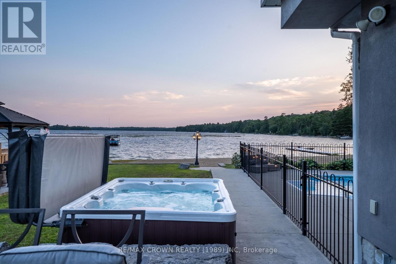 254 SILVER LADY LANE