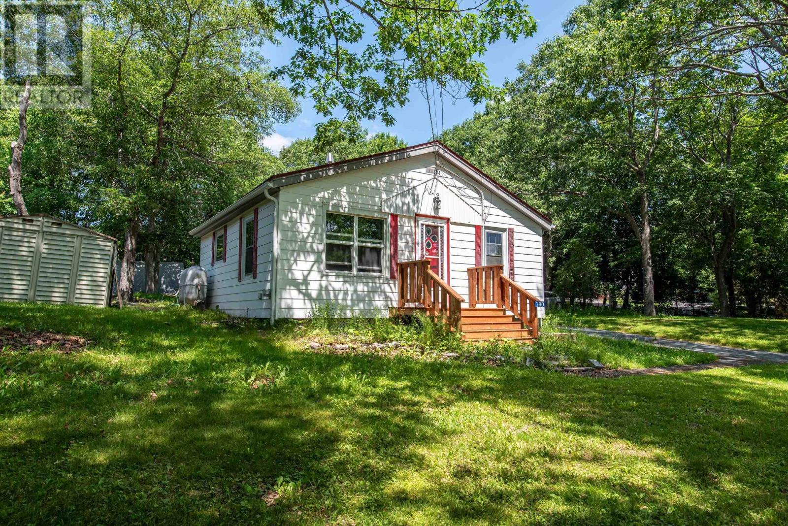 380 Rocky Lake Drive - Photo 4