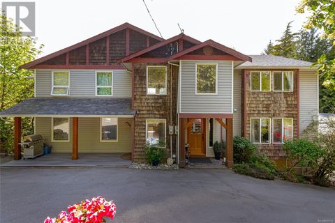 3224 & 3226 Loledo Pl Langford BC V9C3W6