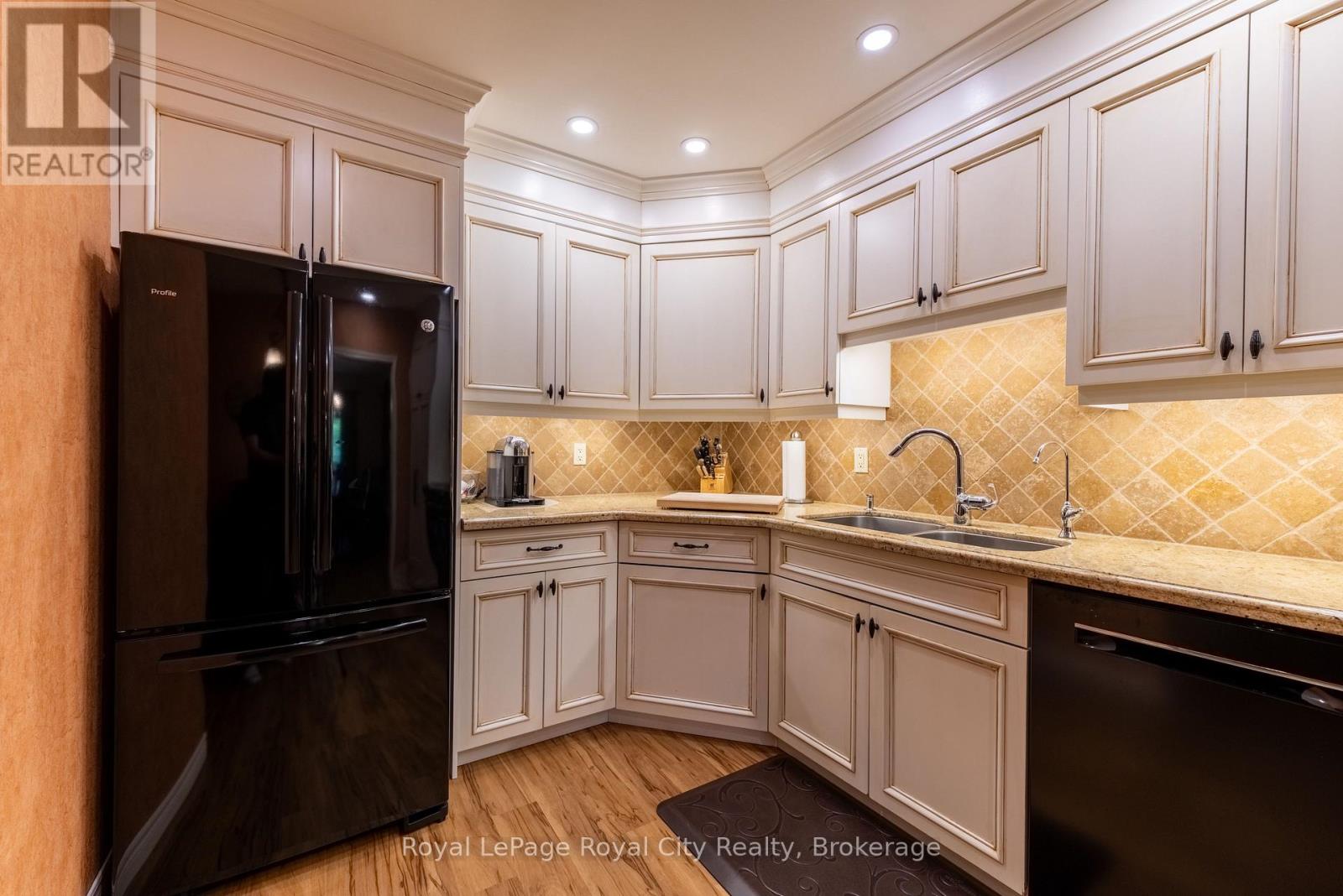 101 - 121 WATERLOO AVENUE