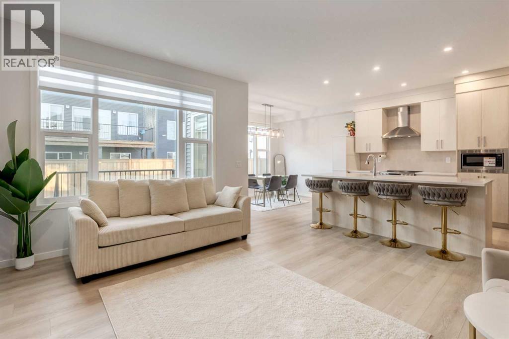 29 Marmot Passage NW