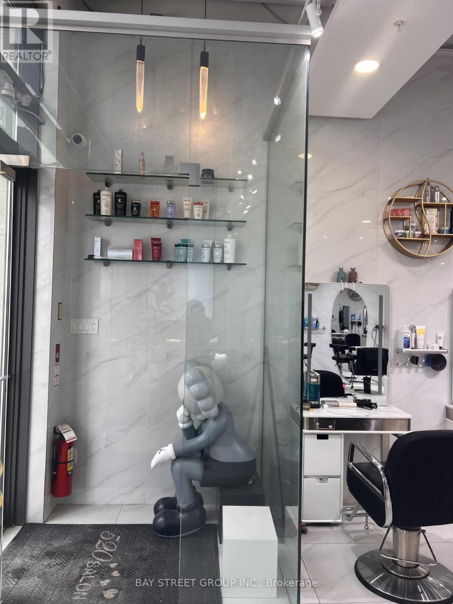 29 - 8130 BIRCHMOUNT ROAD