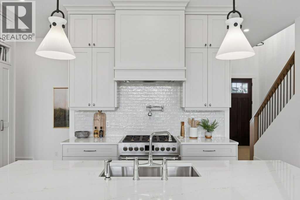 136 Creekstone Hill SW