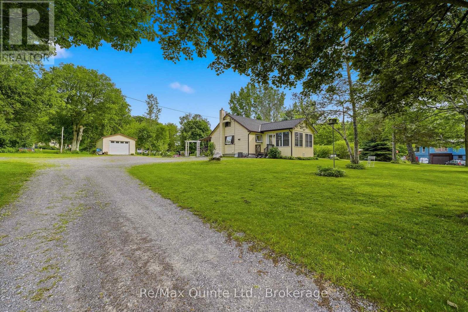 Photo 1 of 49 — 97C COUNTY ROAD 18, Prince Edward County (Athol Ward), ON K0K1P0