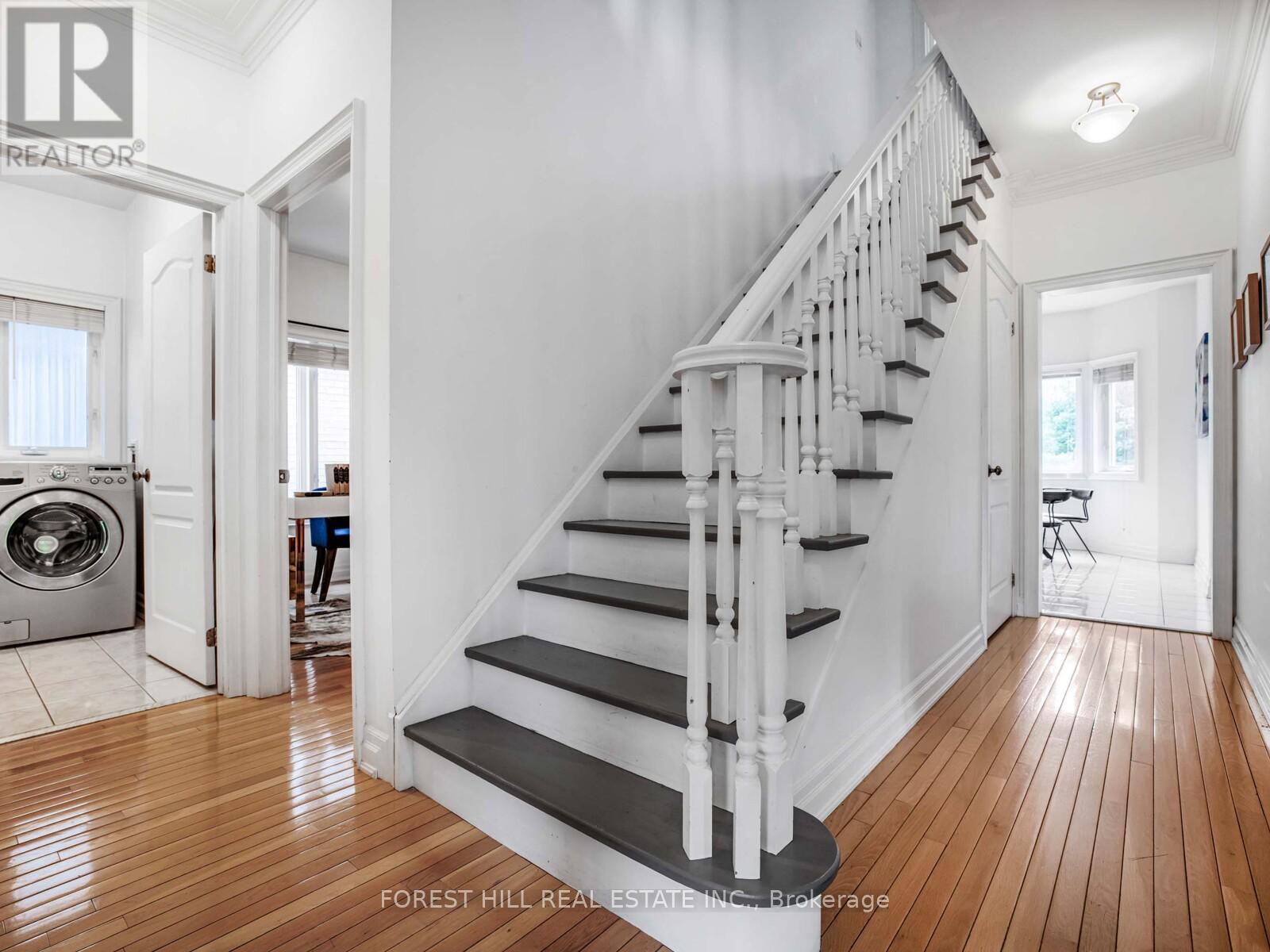 125 SPRING GARDEN AVENUE