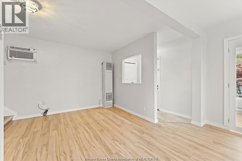 1374 PELISSIER STREET