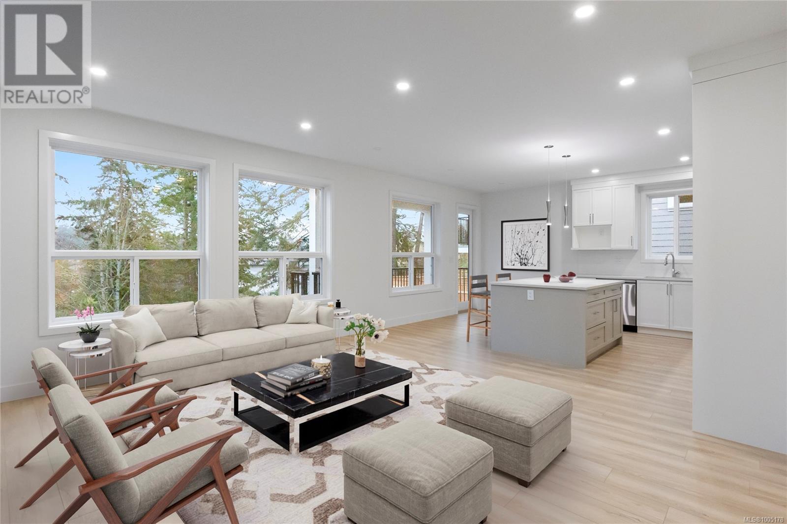 2343 Swallow Pl