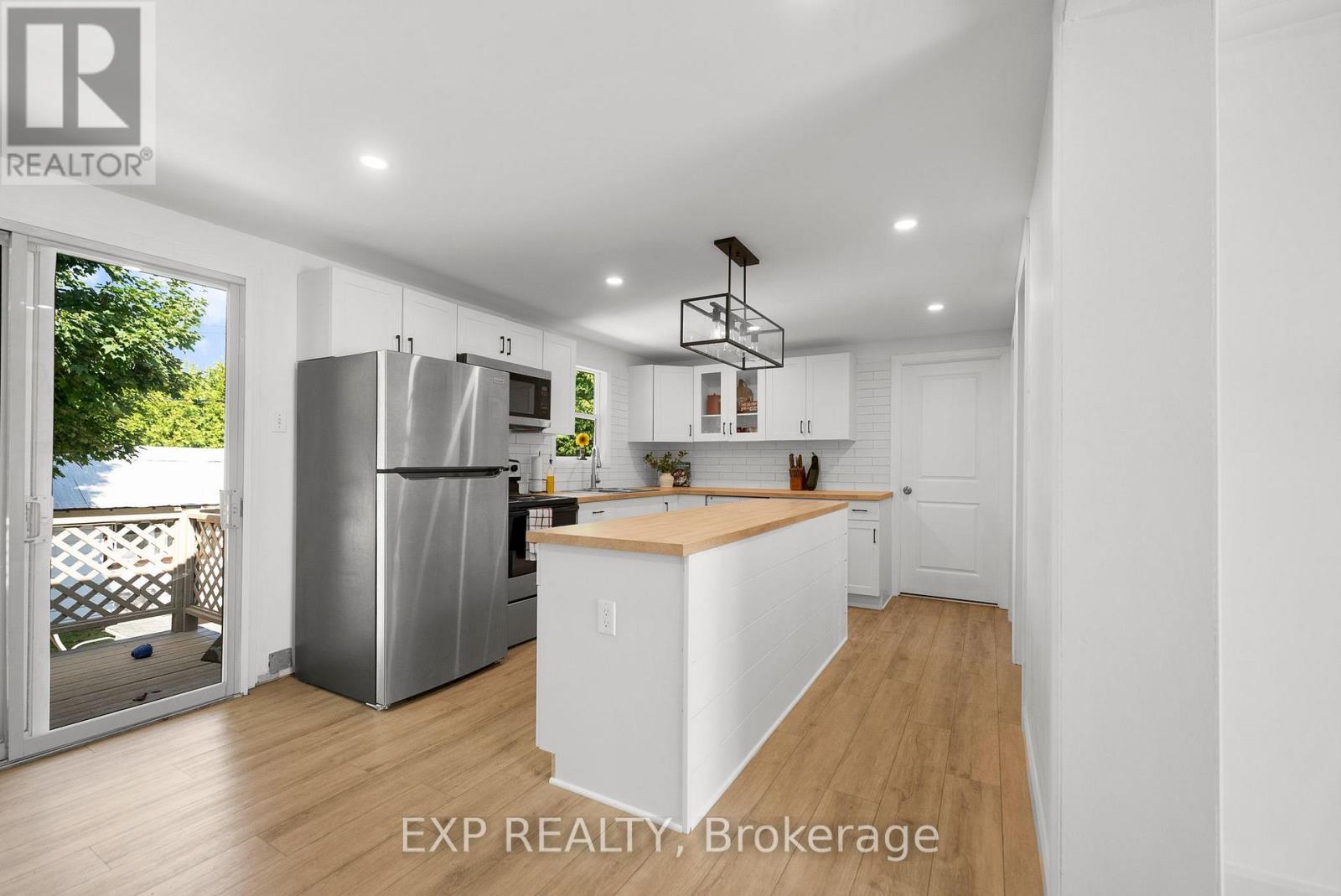 146 BARNET BOULEVARD