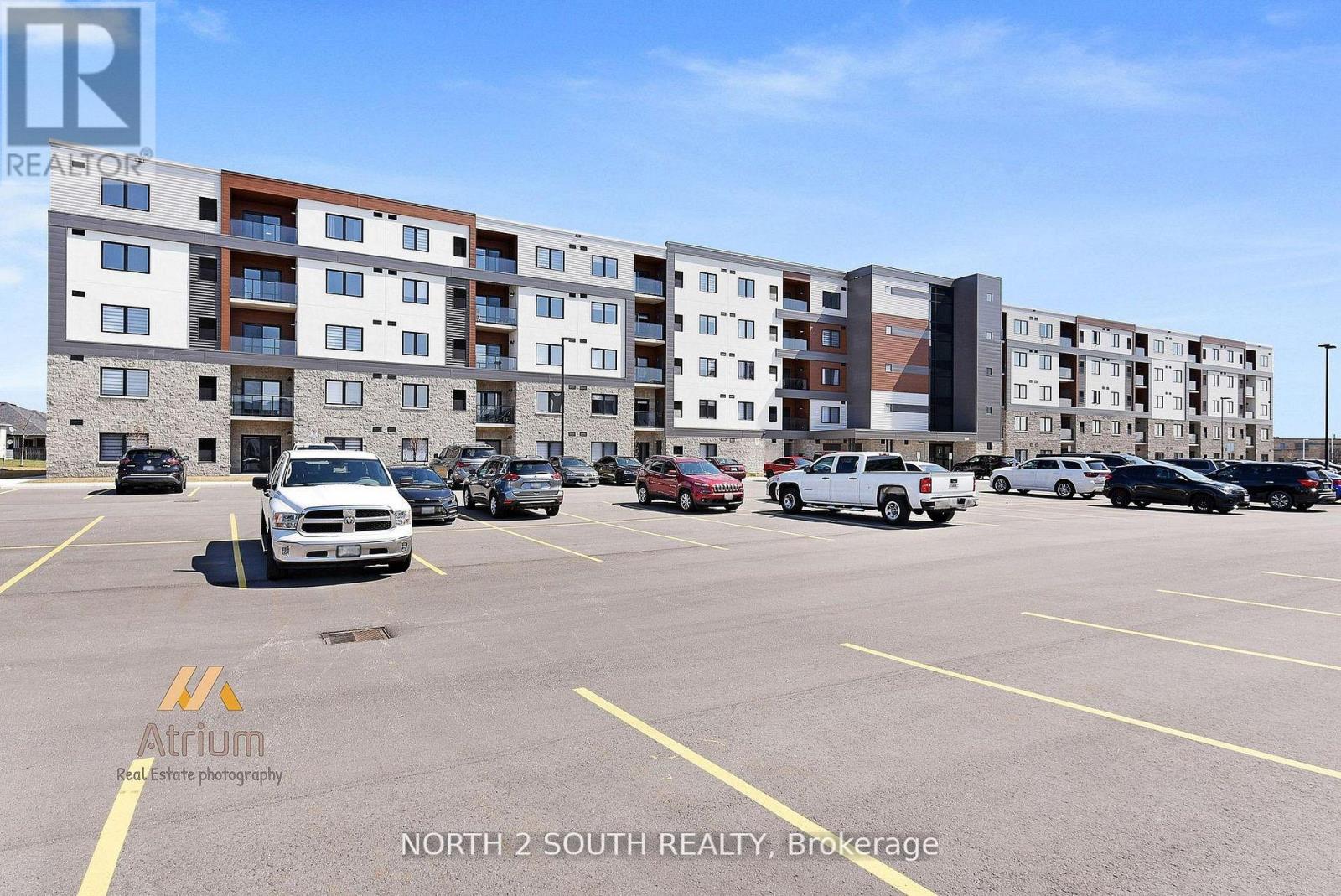 102 - 2550 SANDWICH WEST PARKWAY