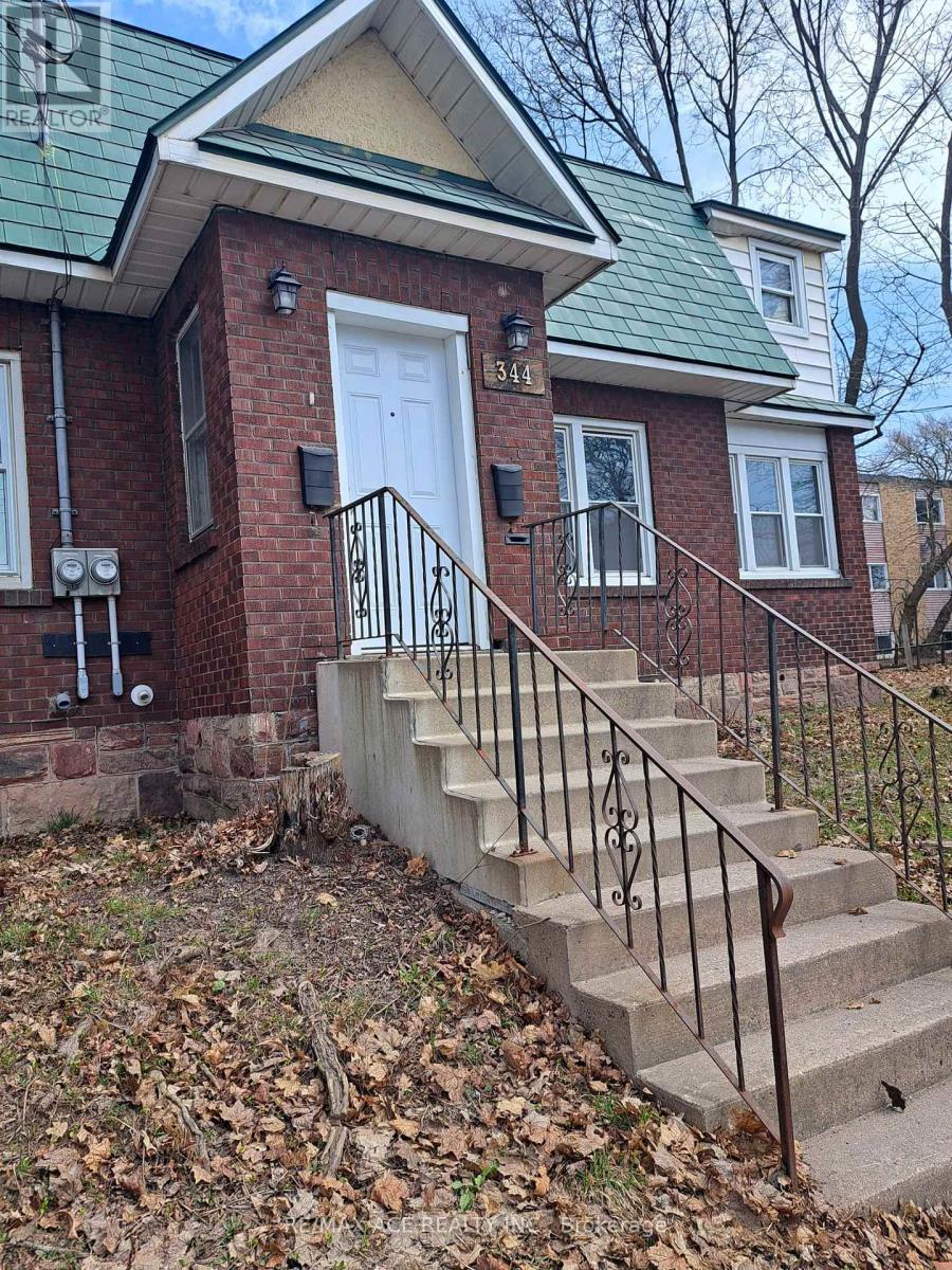 344 WELLINGTON STREET E